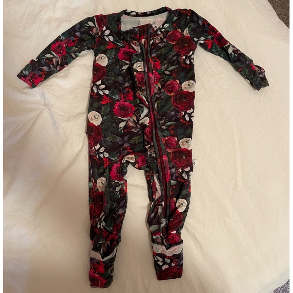 Laree + Co convertible footie